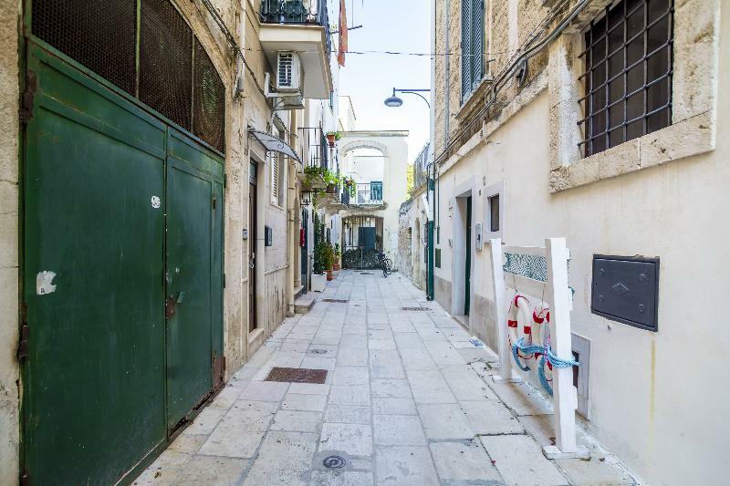 Vico De Amicis 30 Hotel Monopoli Kültér fotó