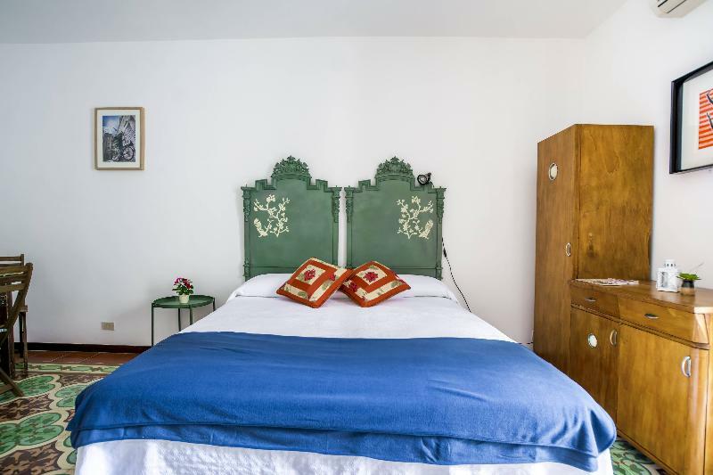 Vico De Amicis 30 Hotel Monopoli Kültér fotó